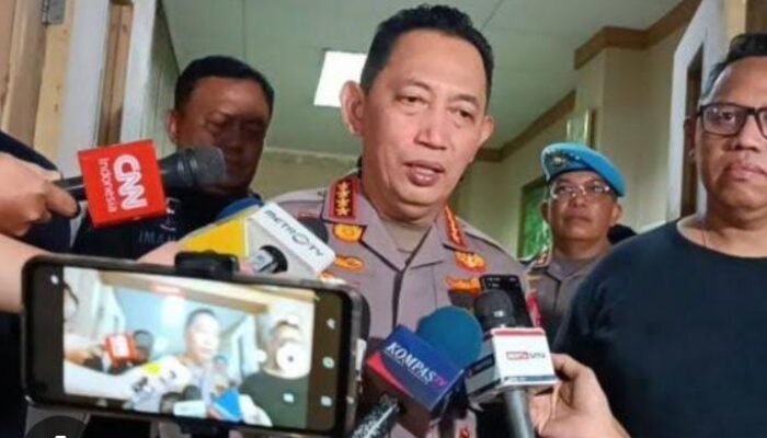 Kapolri Kunjungi Keluarga Korban Rantis di RSCM, Proses Hukum dan Sanksi Tegas Akan Diberikan Kepada Anggotanya