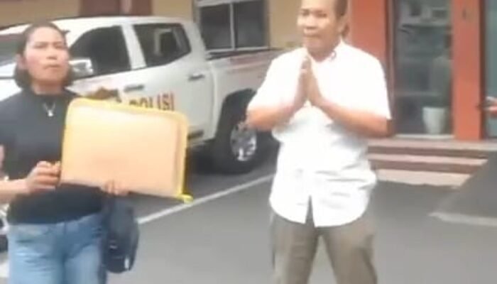 Sudah Bayar Sel Rp3 Juta Sama Polisi, Korban Pencurian Yang Jadi Tersangka, Ibunya Tidak Bisa Bertemu Dengan Anaknya Di Polrestabes Medan