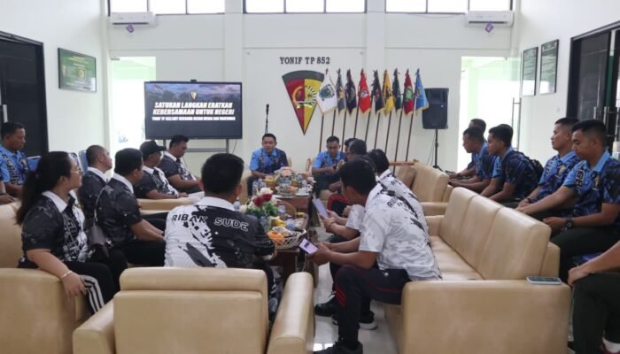 Satu Langkah Eratkan Kebersamaan untuk Negeri, Yonif TP 852/ABY Gelar Coffe Morning Bersama Insan Pers
